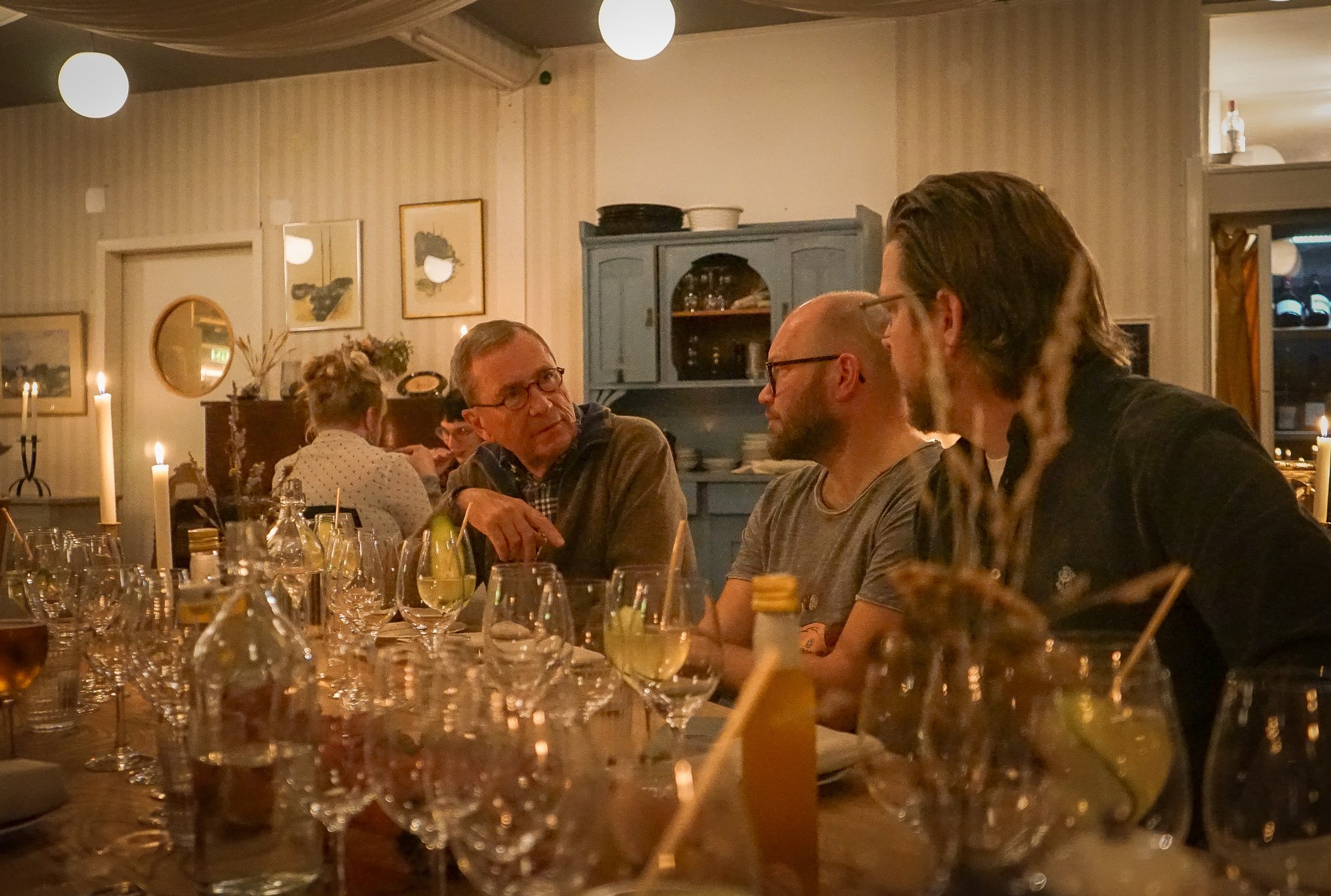 Vi njuter gourmet i restaurangen